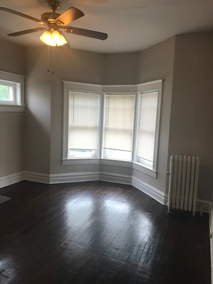 6009 Waterman Blvd #6009B - Photo 3 of 25