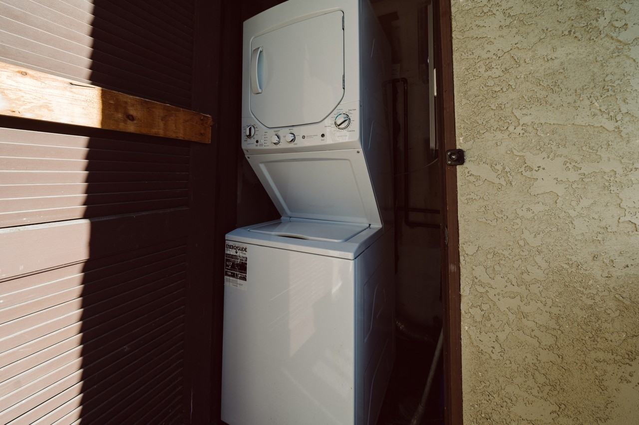 2637 1/2 C St - Photo 6 of 16