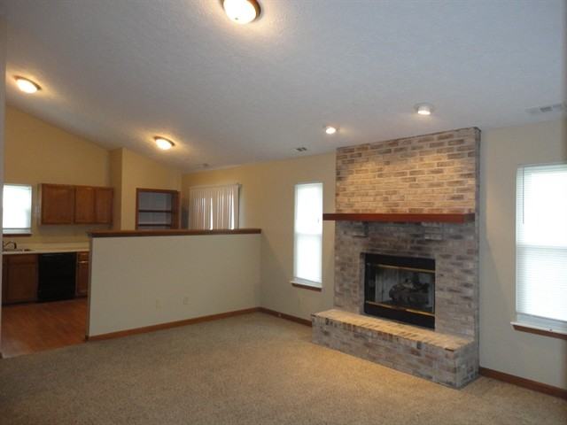 2611 Countryside Dr - Photo 3 of 14