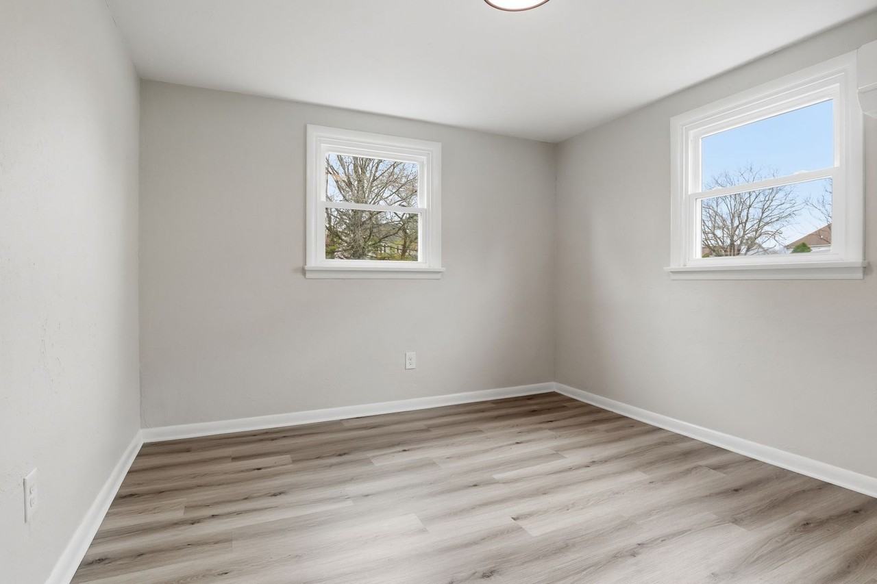 234 Hartley Rd - Photo 6 of 37