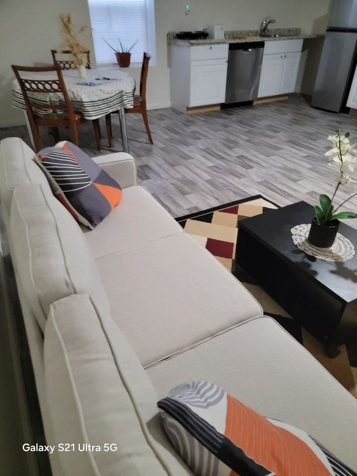 170 Burnlea Rd - Photo 2 of 15