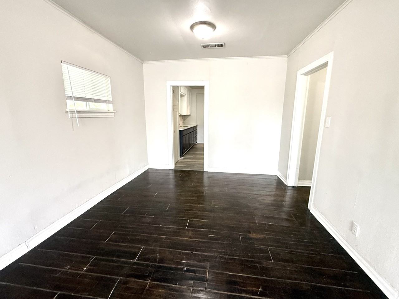 309 3rd Ave Nw #1 - Photo 6 of 20