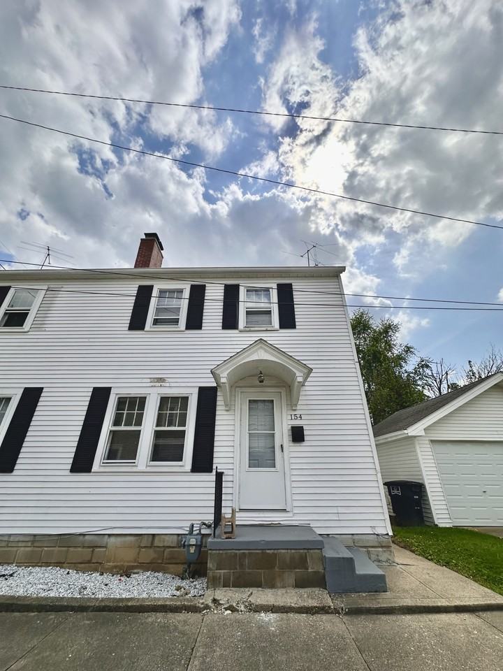 154 Arnold Ave #154 - Photo 2 of 11