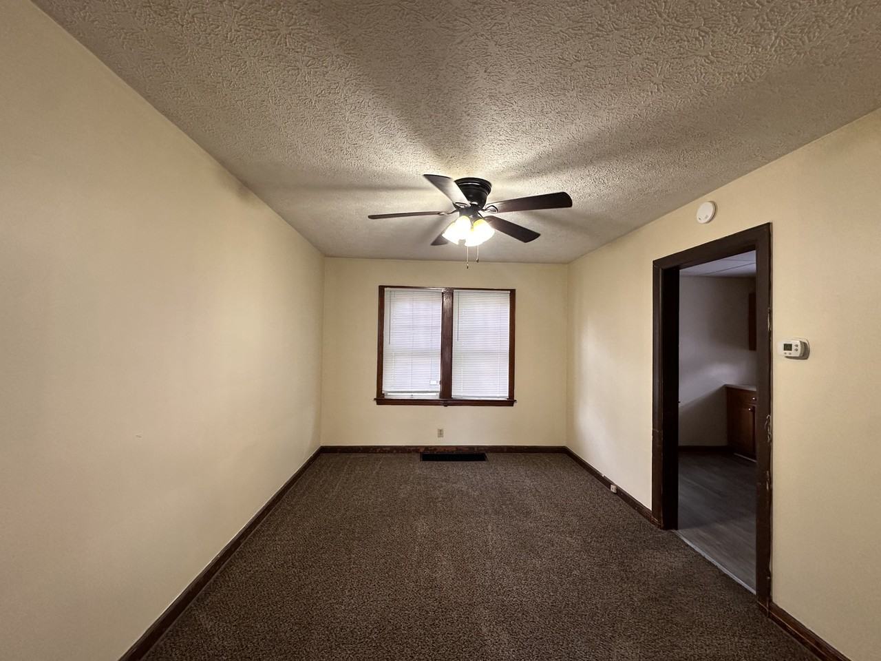 154 Arnold Ave #154 - Photo 5 of 11