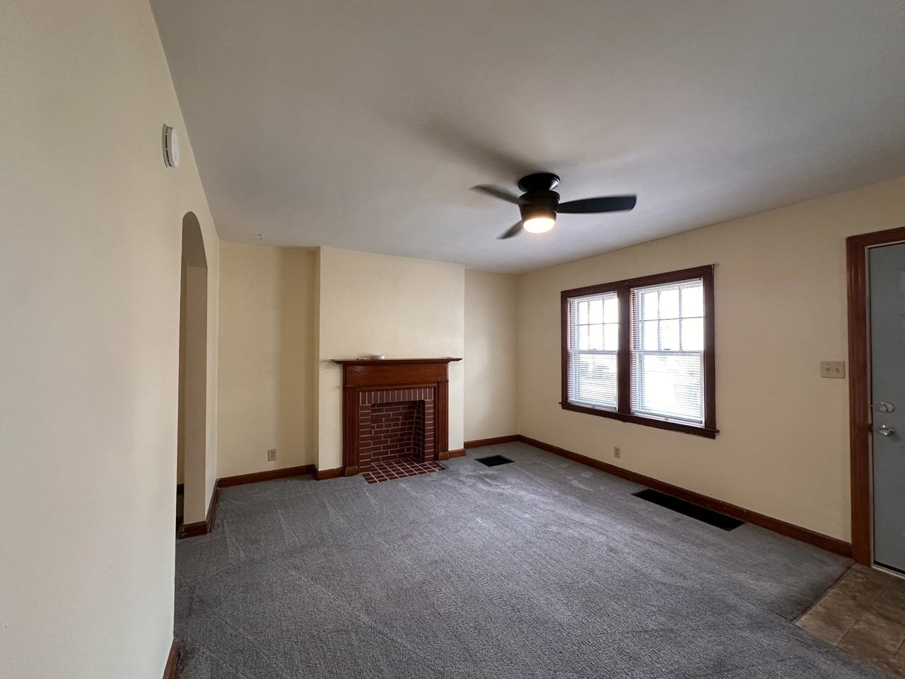 152 Arnold Ave #152 - Photo 3 of 9