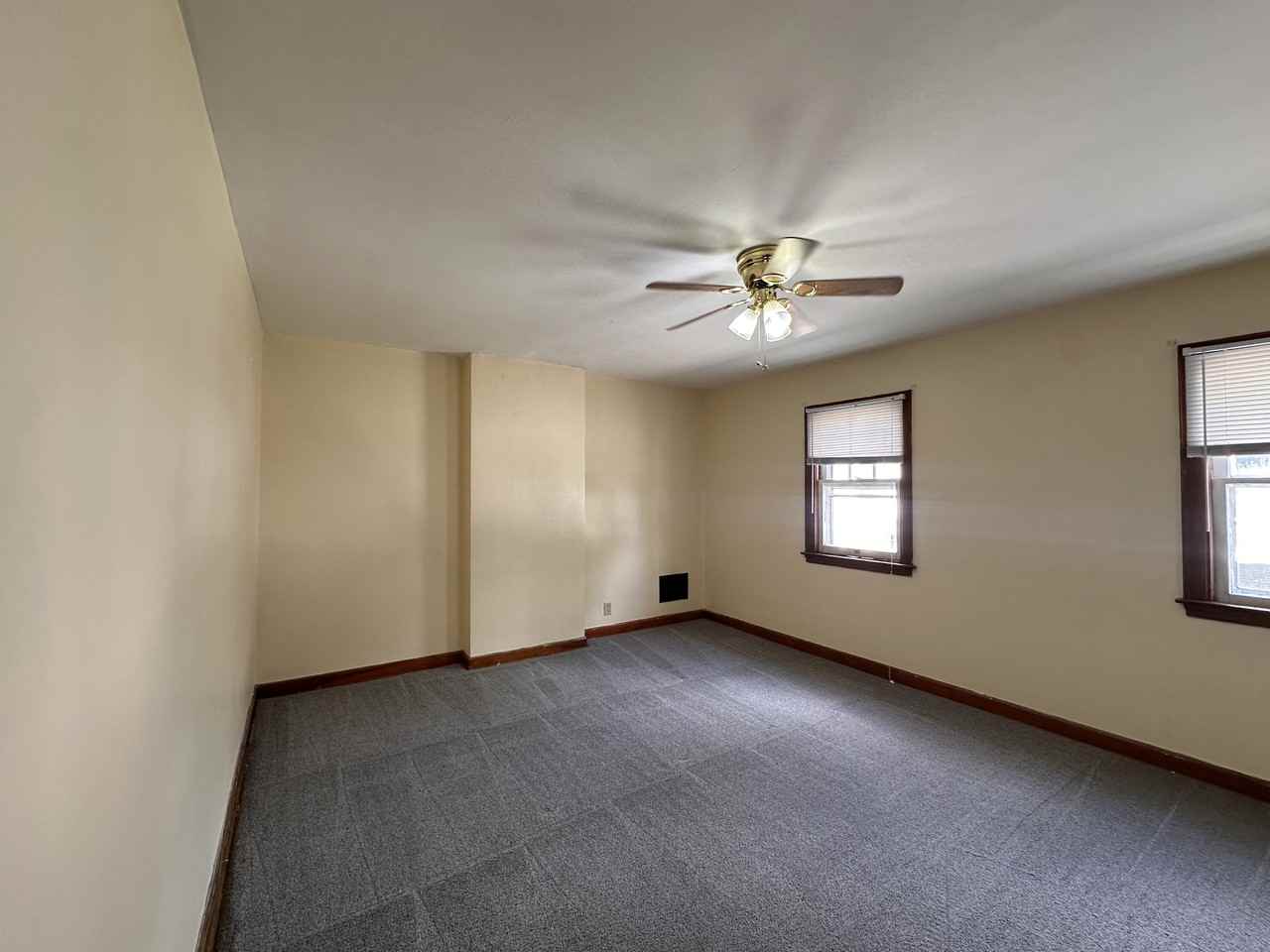 152 Arnold Ave #152 - Photo 6 of 9