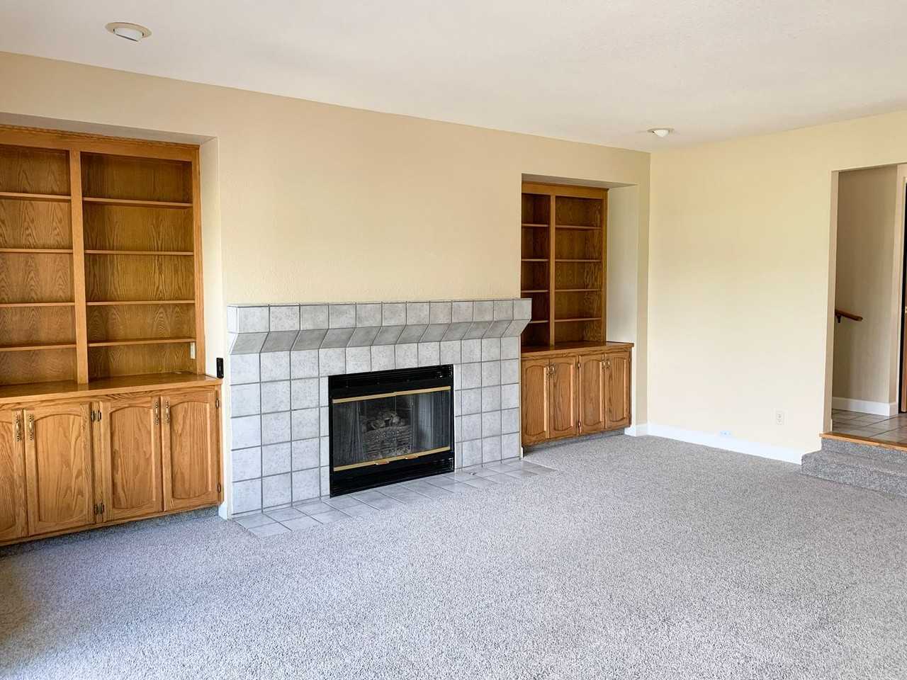 840 Duffin Dr - Photo 7 of 49