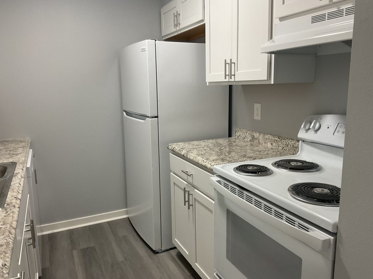 210 19th St Ne #12 - Photo 7 of 13