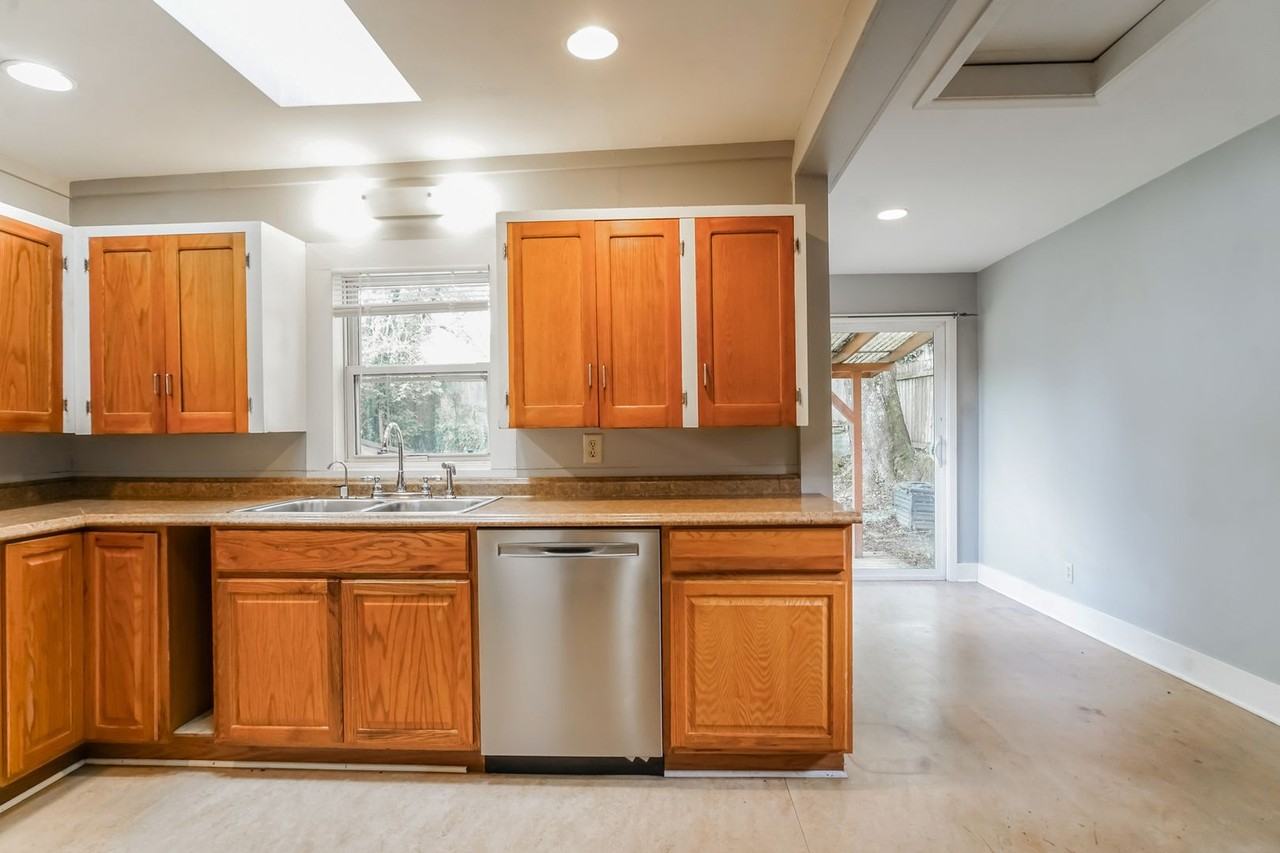 3671 Se Tenino St - Photo 7 of 19