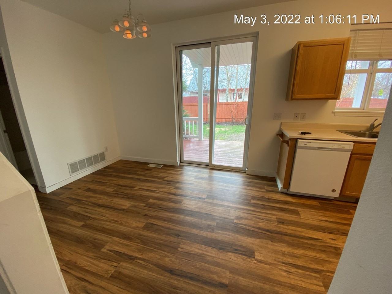 2622 Daisy Dr - Photo 4 of 16