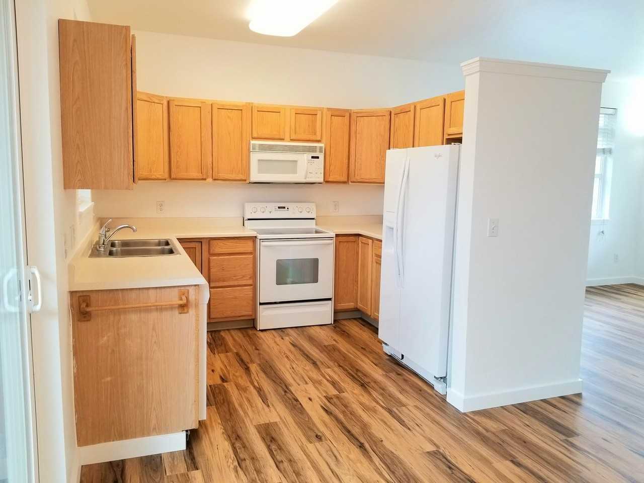 2622 Daisy Dr - Photo 5 of 16