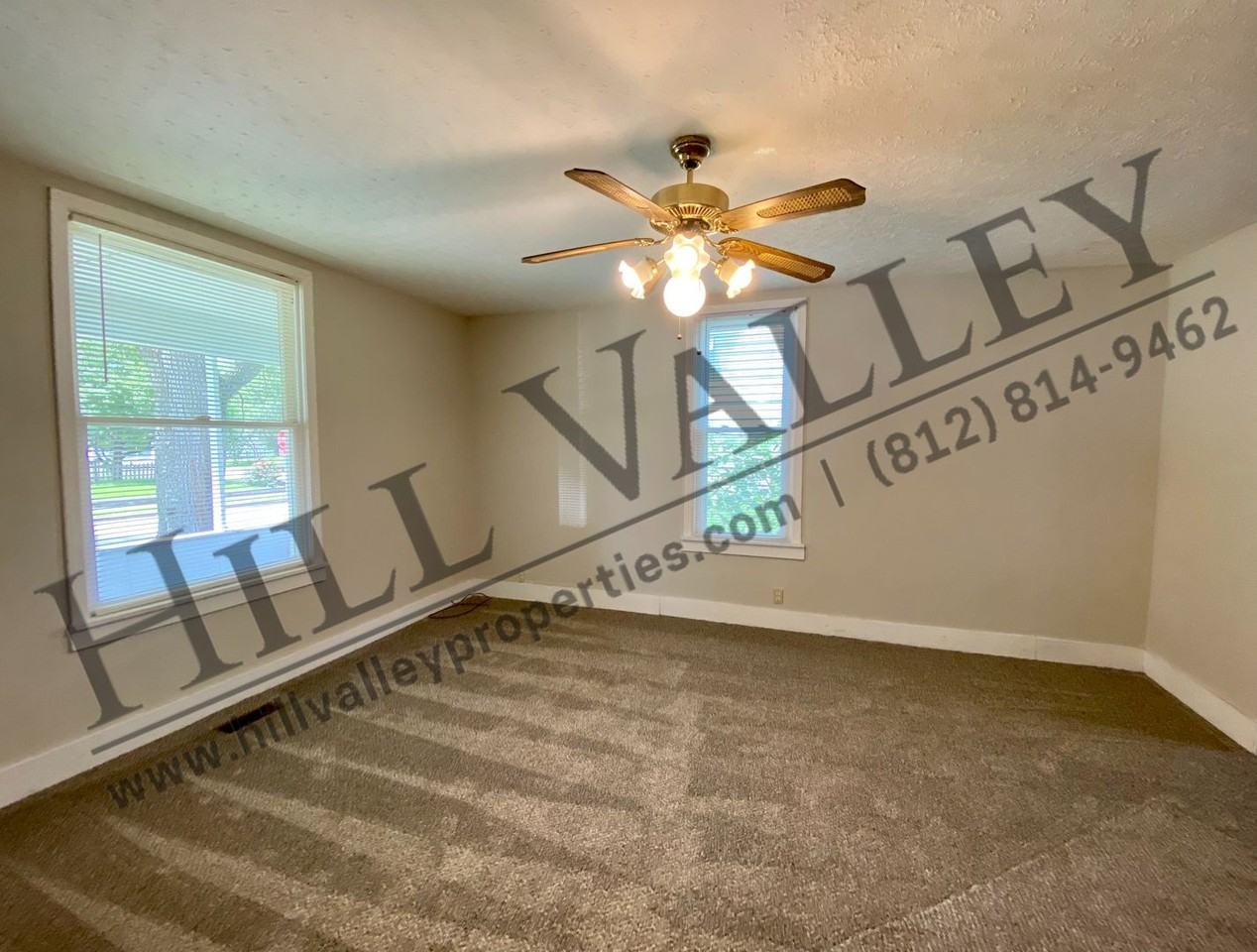 2206 2nd Ave - Photo 3 of 17