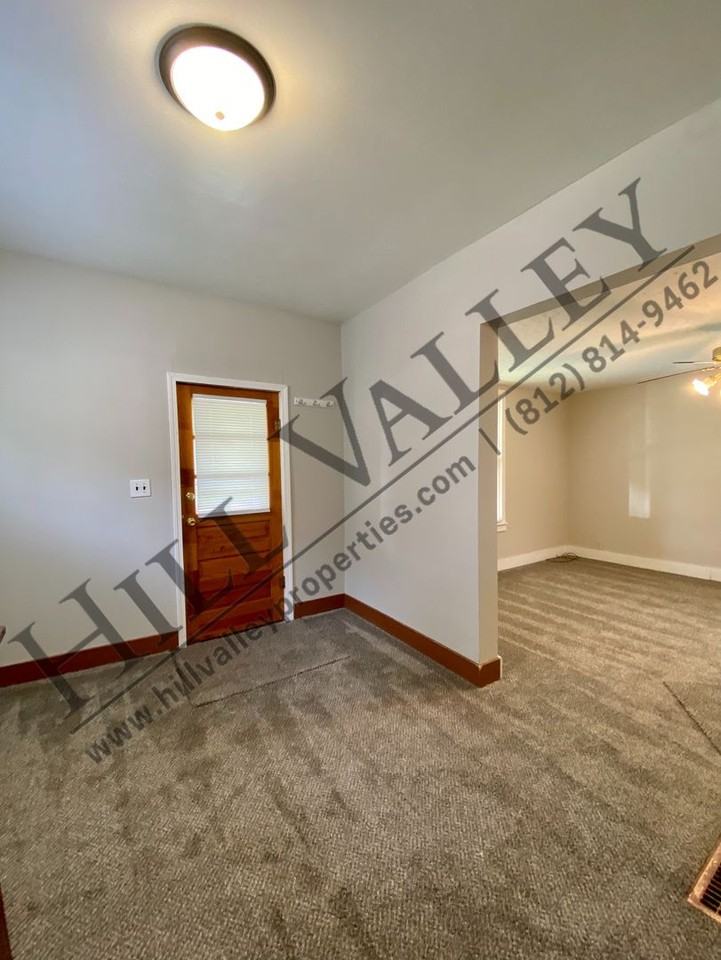 2206 2nd Ave - Photo 5 of 17