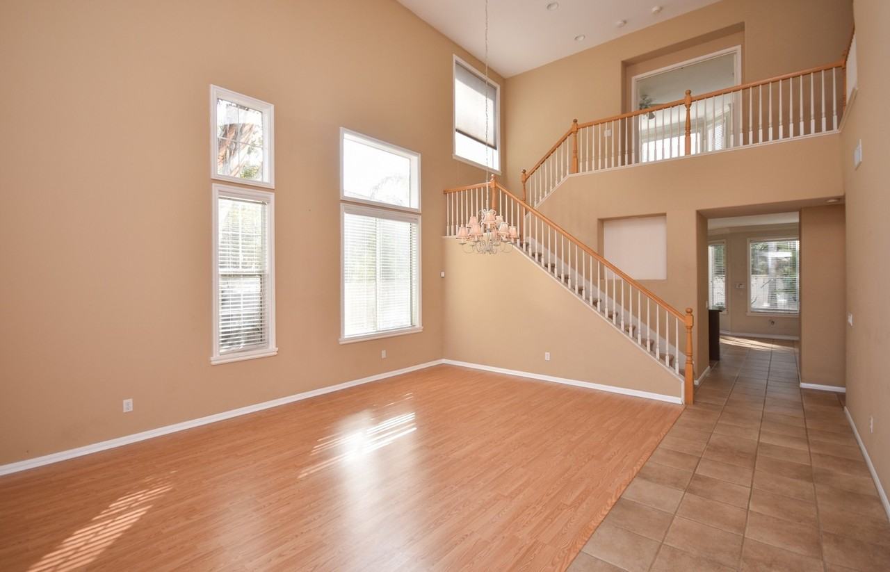 4985 Eucalyptus Ln - Photo 4 of 25