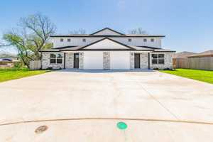 featured image of 2542 Leroy Ln #A