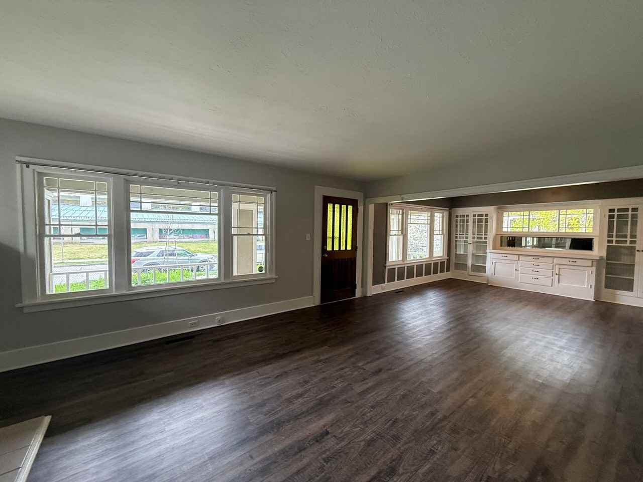 2612 W Sinto Ave - Photo 2 of 24