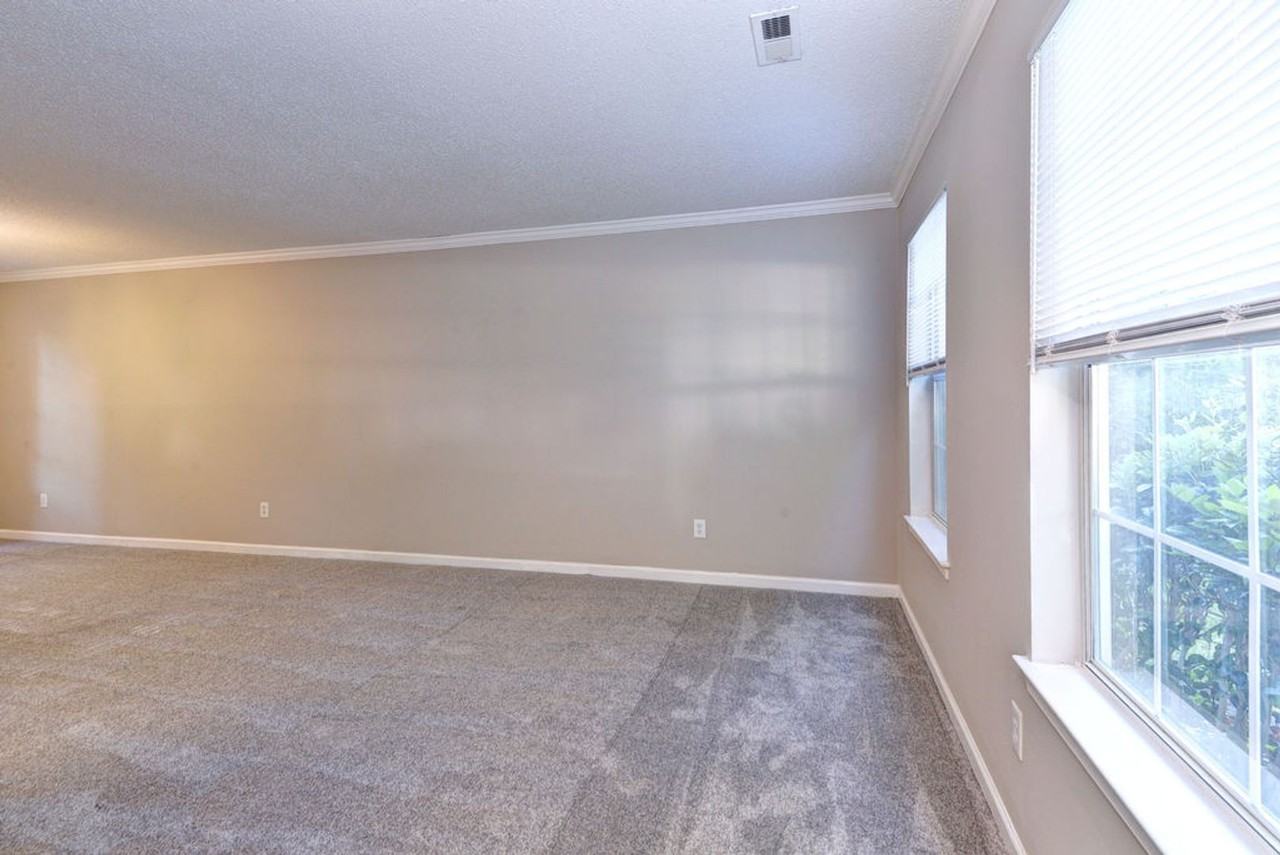 603 Buck Cir - Photo 6 of 33