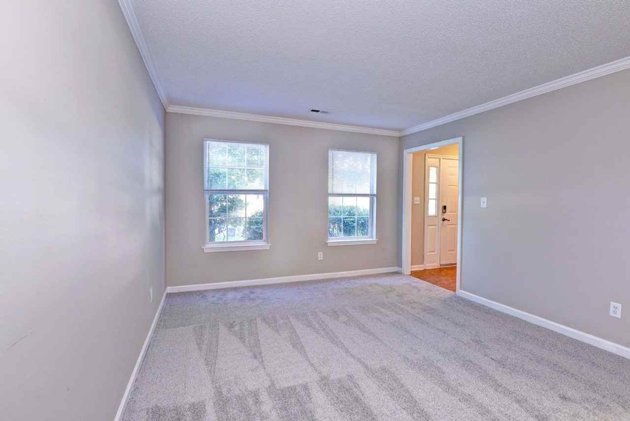 603 Buck Cir - Photo 7 of 33