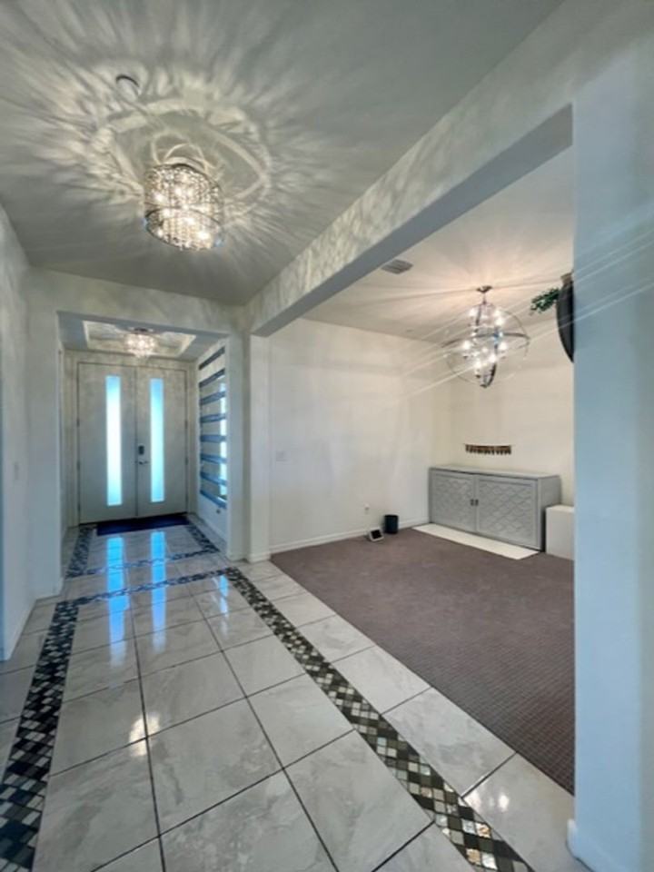 10645 W Anna Ave - Photo 7 of 33