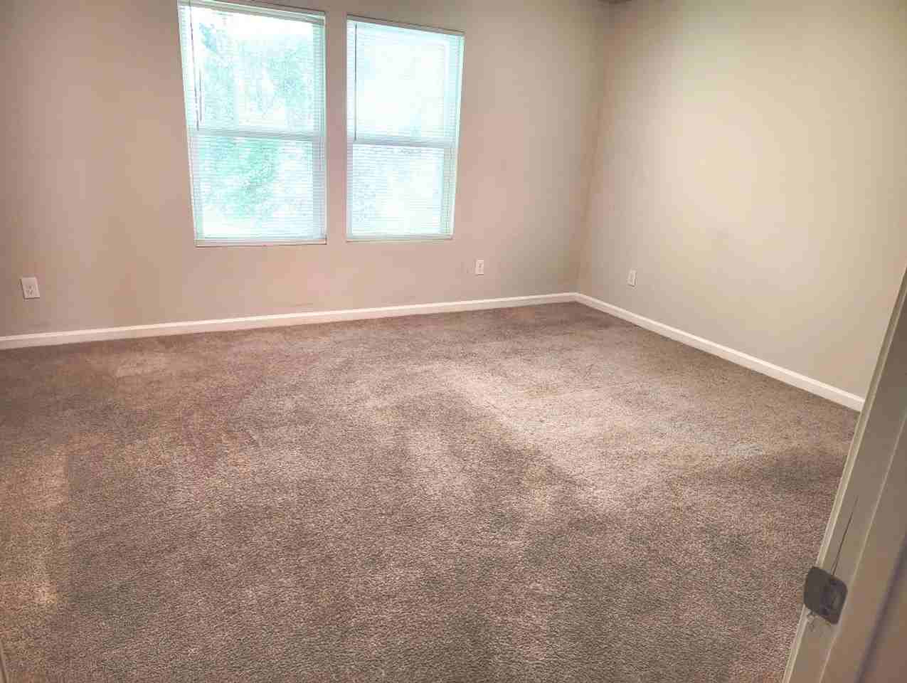 2529 Wood Bend Ln - Photo 5 of 14