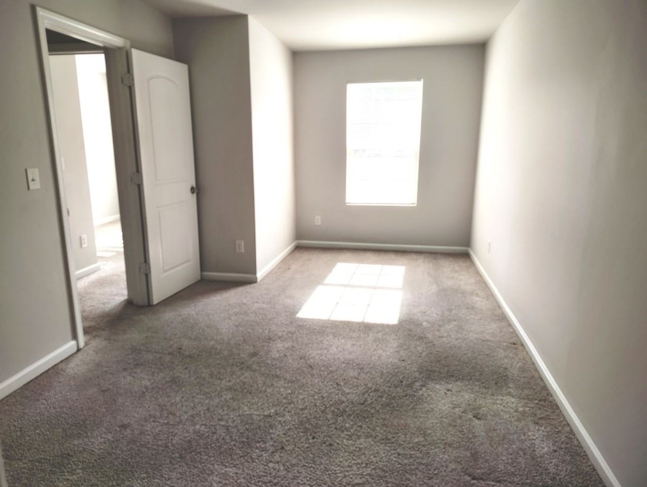 2529 Wood Bend Ln - Photo 7 of 14