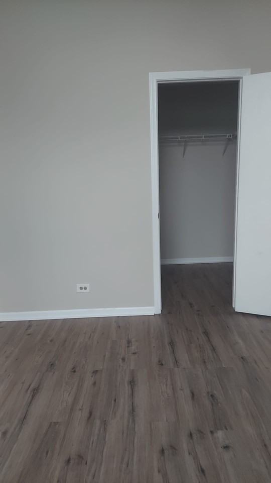 1506 Spring Brook Ct #1 - Photo 4 of 13