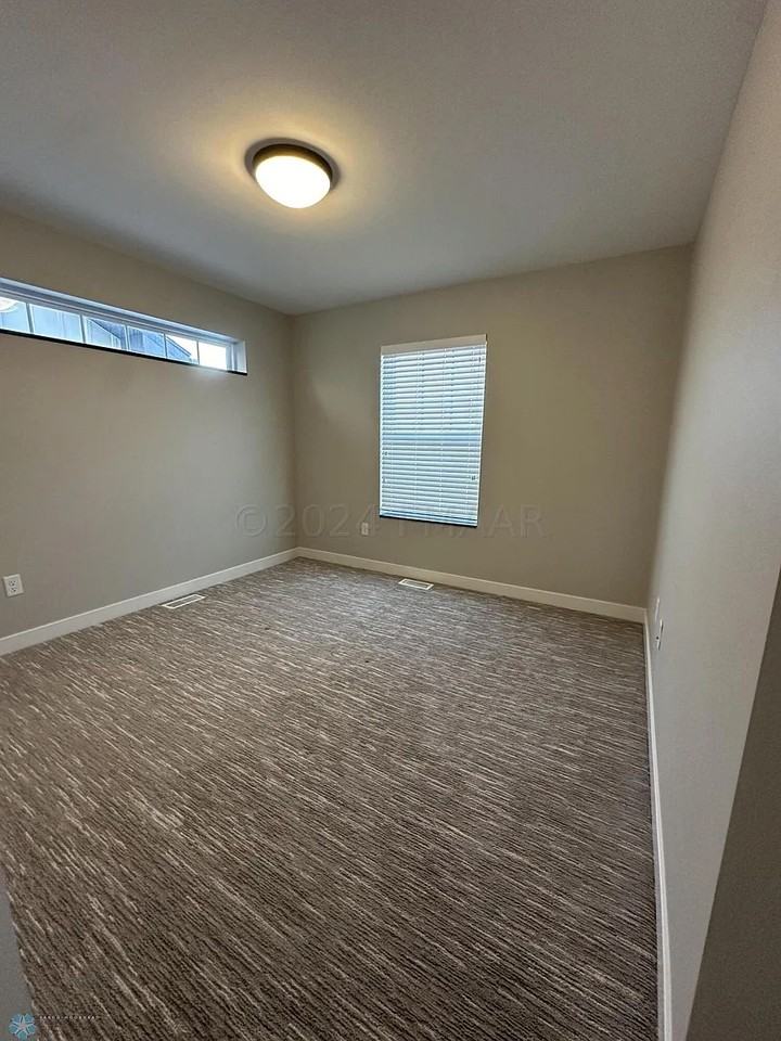 5827 41st St S #1 - Photo 3 of 9