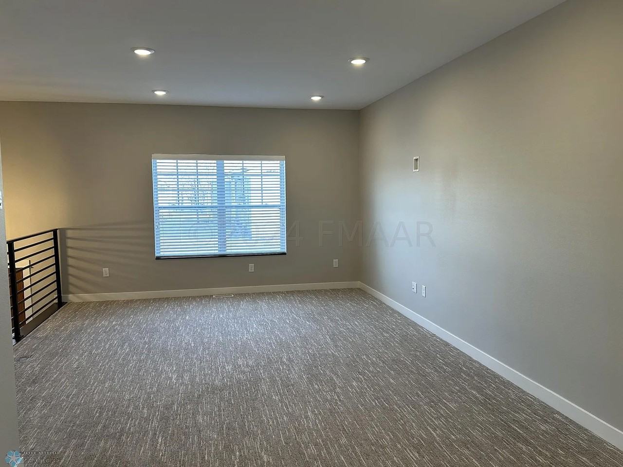 5827 41st St S #1 - Photo 5 of 9