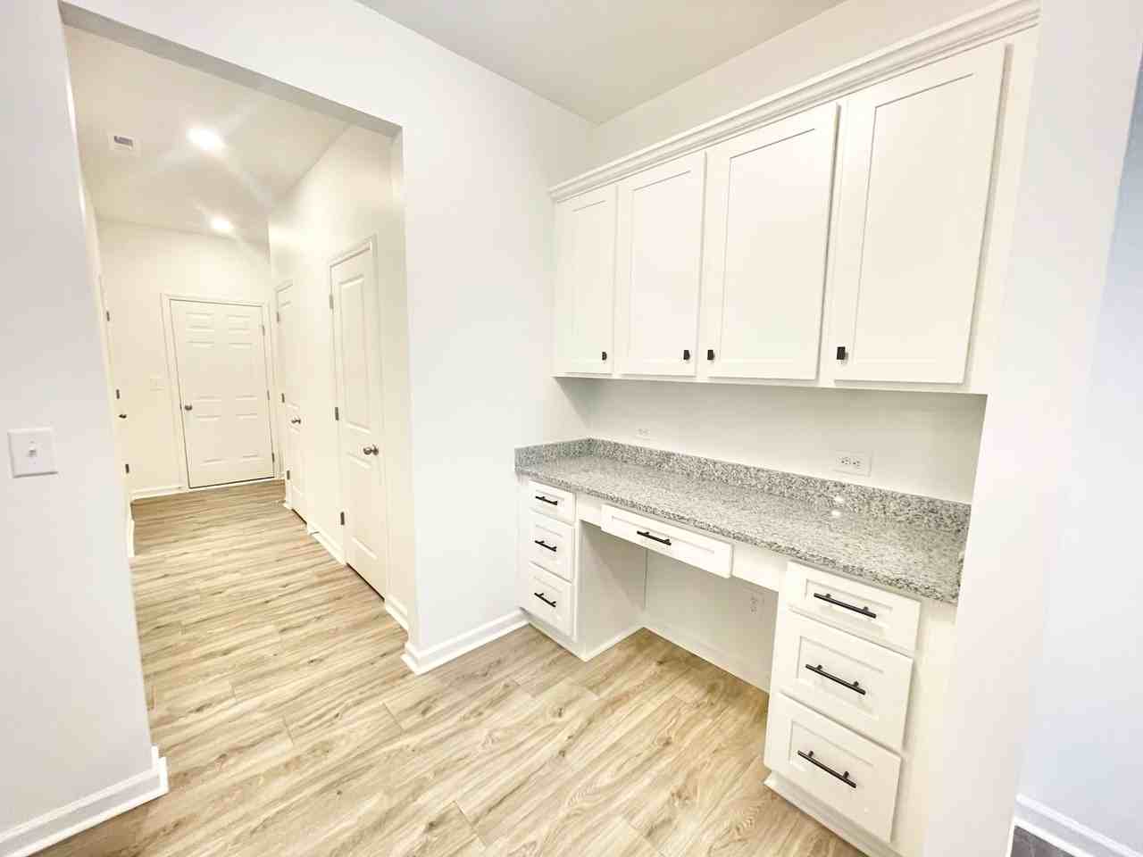 133 Lorcan Ln - Photo 6 of 19