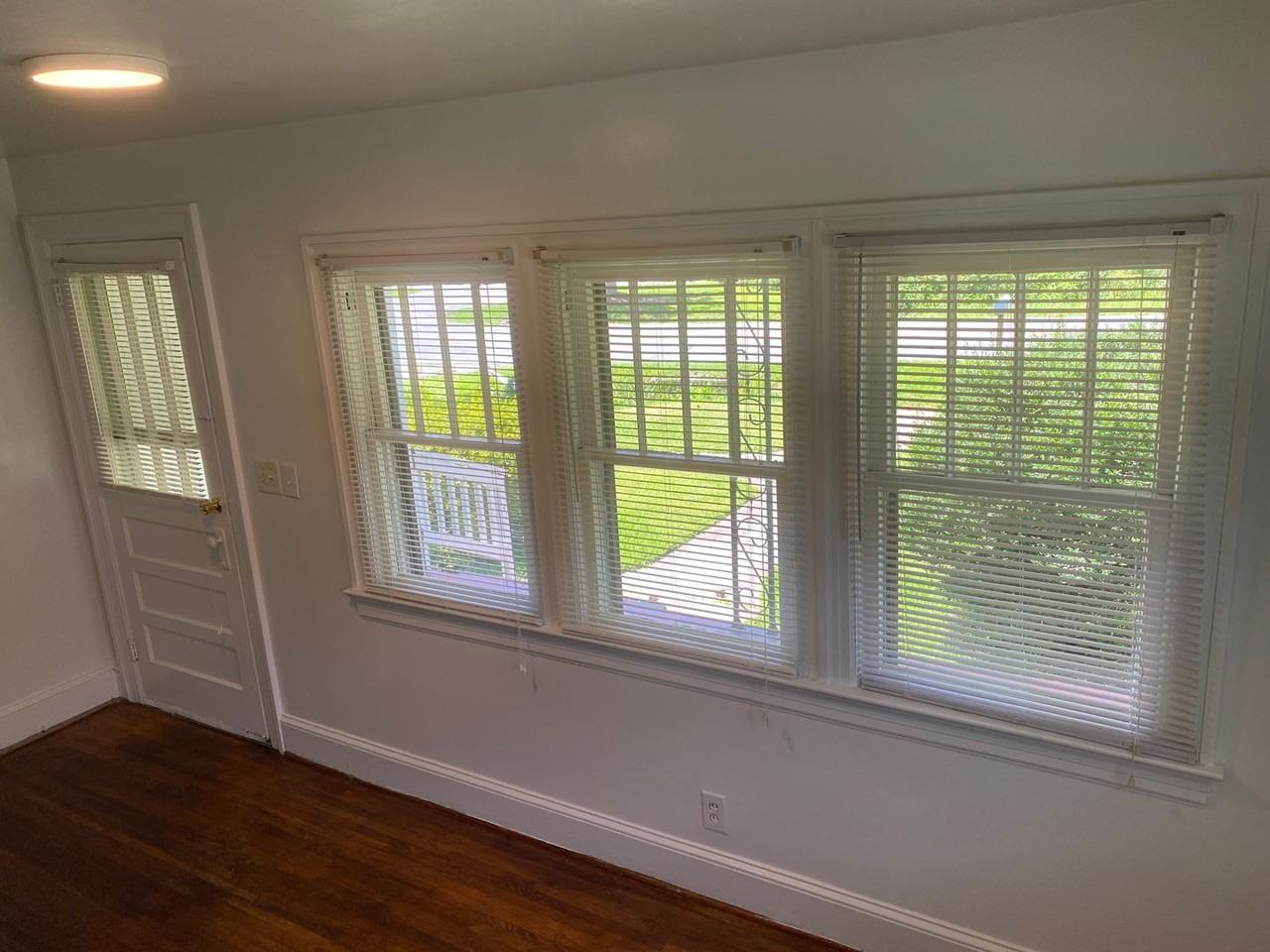 1317 Highland Dr - Photo 2 of 11