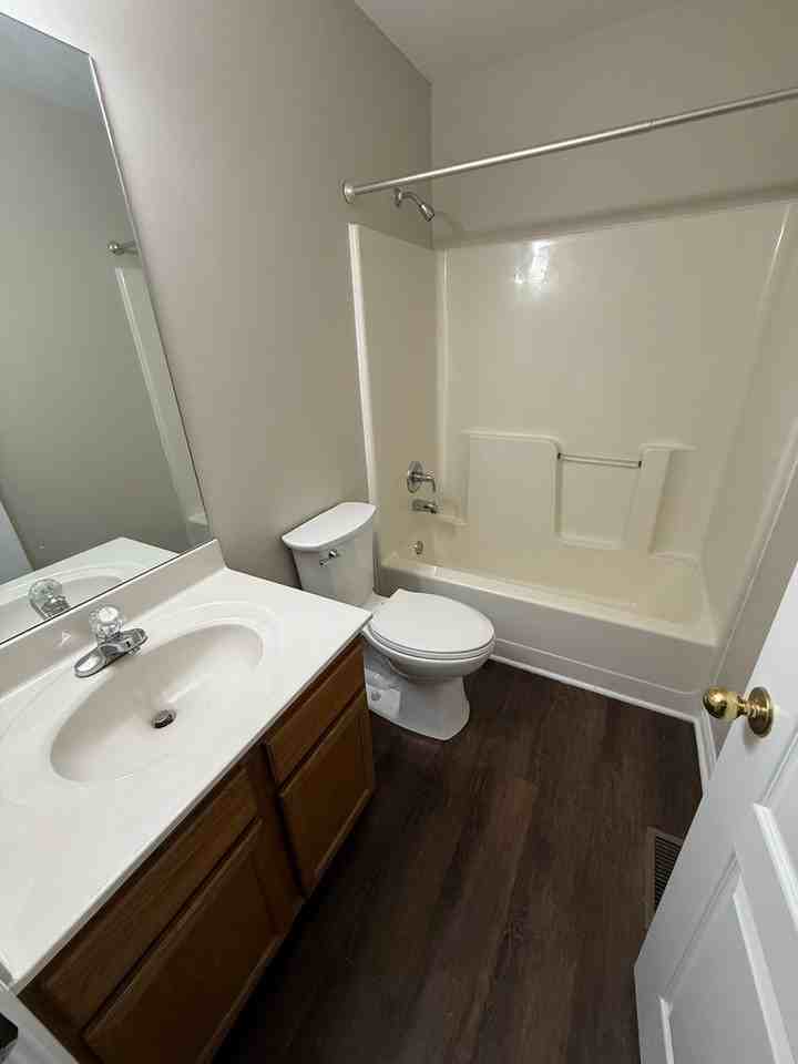 221 John Sutherland Dr - Photo 3 of 13