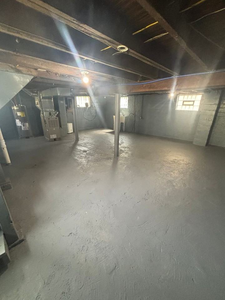 4391 E 139th St - Photo 3 of 12