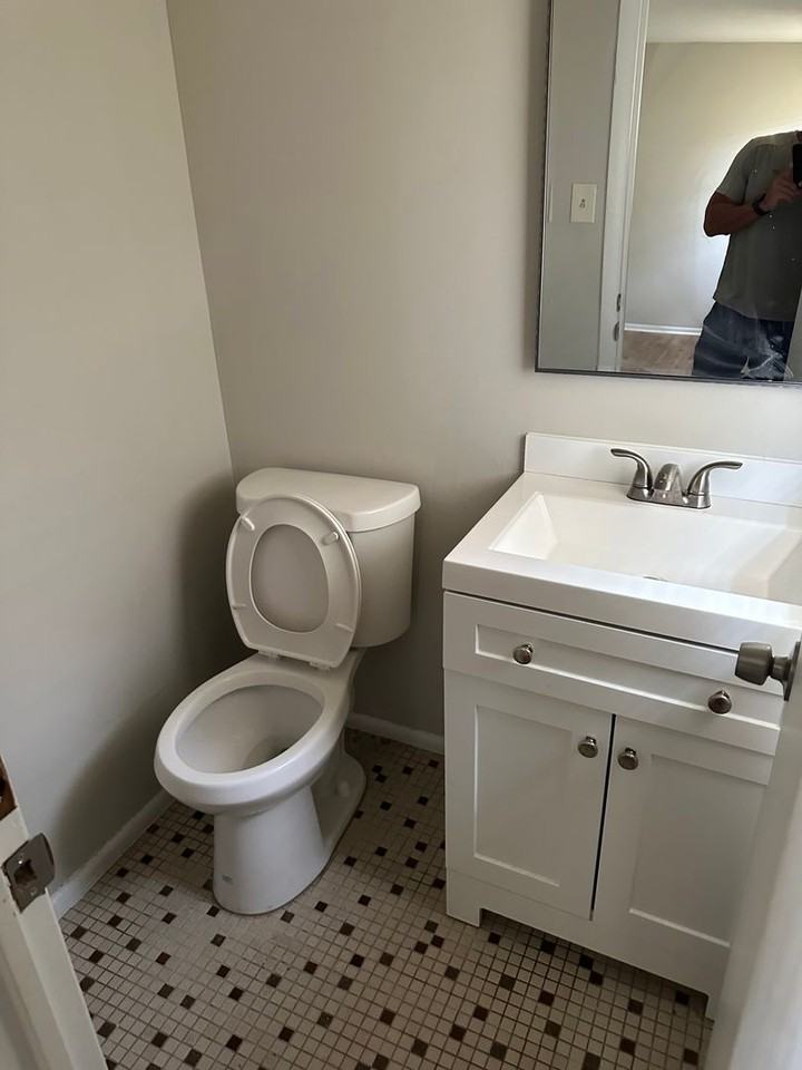 1603 Eleanor St - Photo 5 of 8