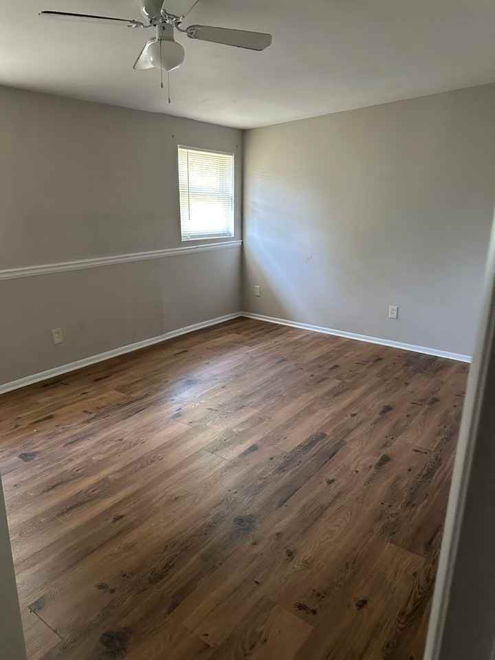 1603 Eleanor St - Photo 6 of 8