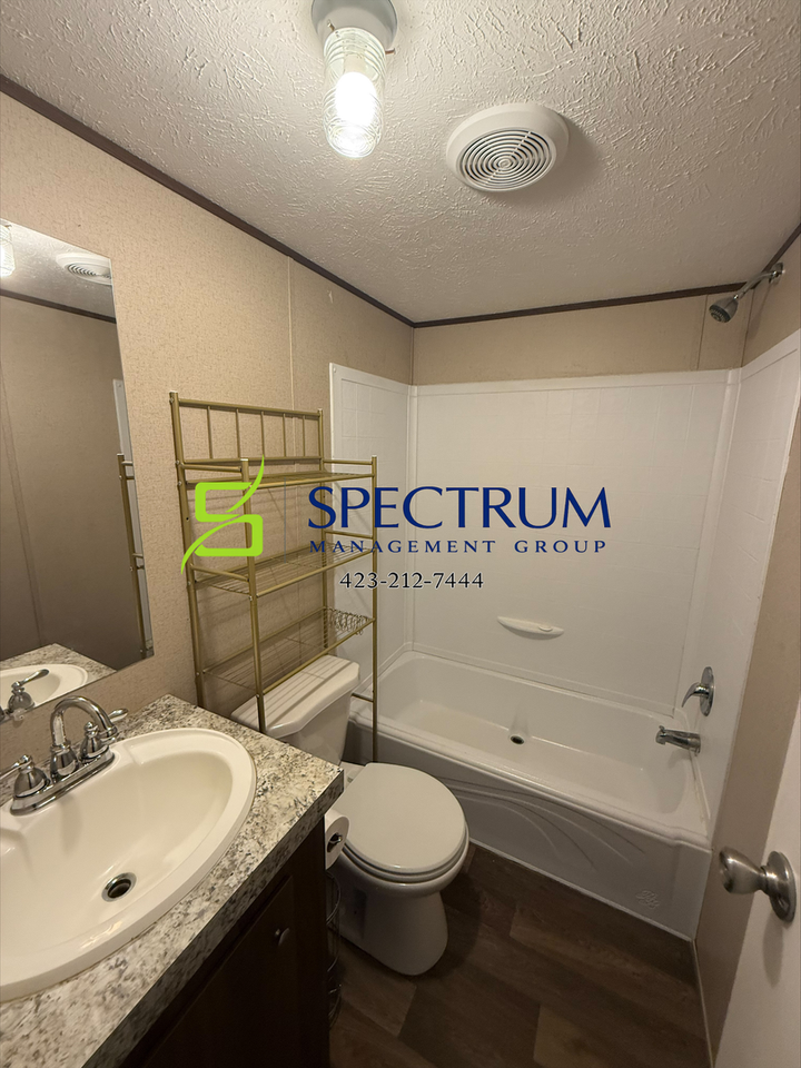 2876 2876 Democrat Rd - 2876 Democrat Road - Photo 6 of 13