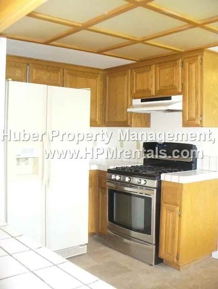 15085 Mcelroy Rd - Photo 2 of 6