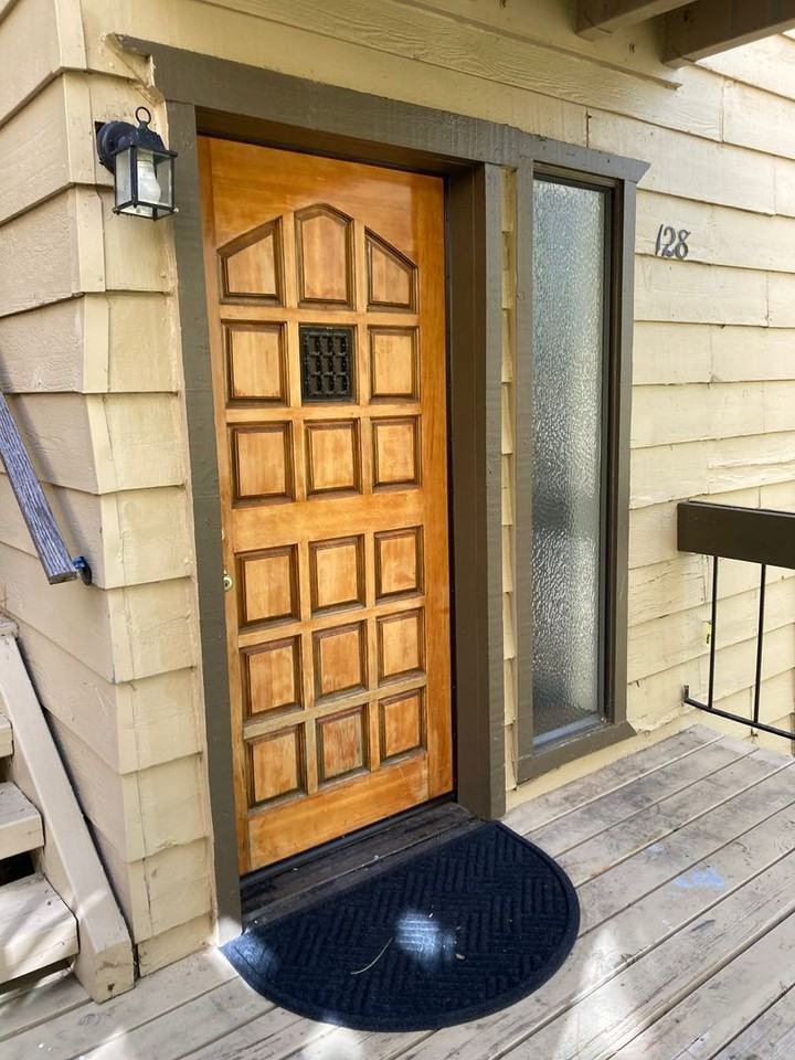 1170 Peninsula Dr - Photo 5 of 33