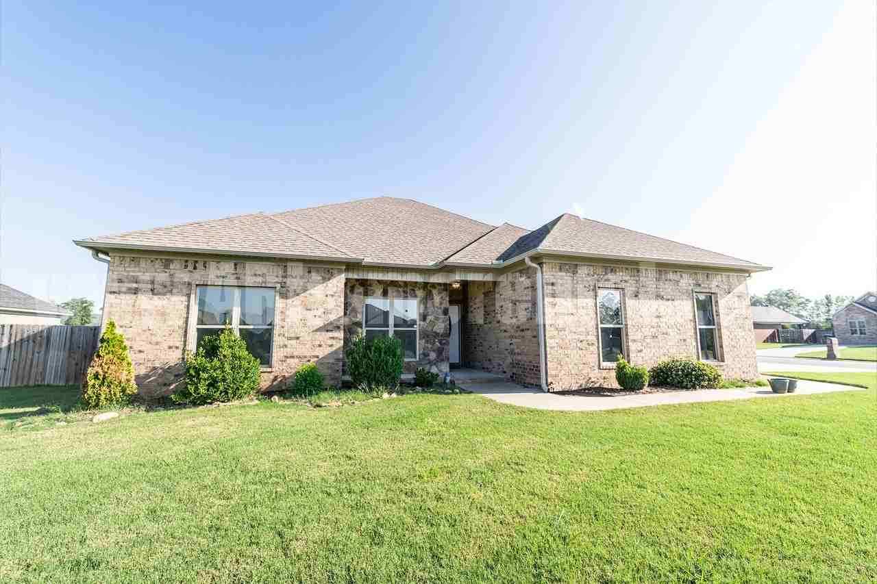 1320 Bird Song Dr - Photo 2 of 22