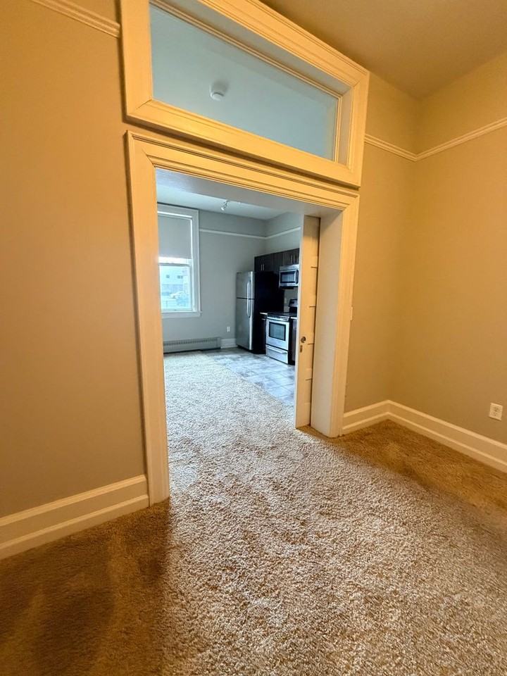 24 Johnson Park - Photo 3 of 4