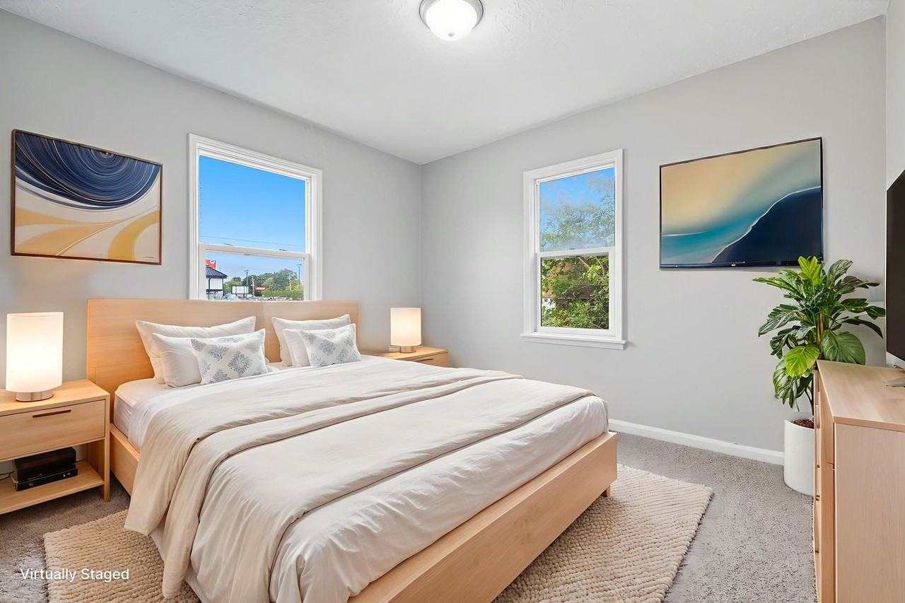 15 S Post Rd - Photo 3 of 18