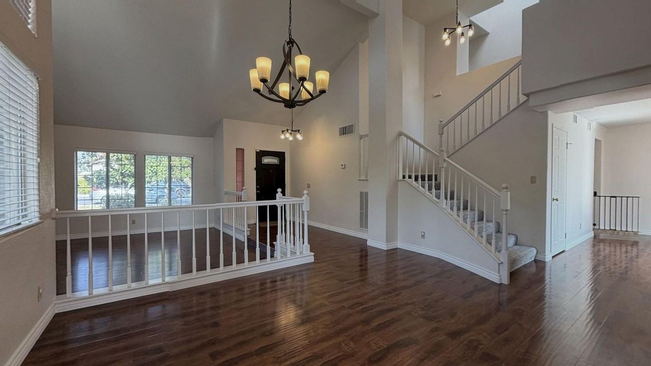 11487 Via Capri - Photo 7 of 29