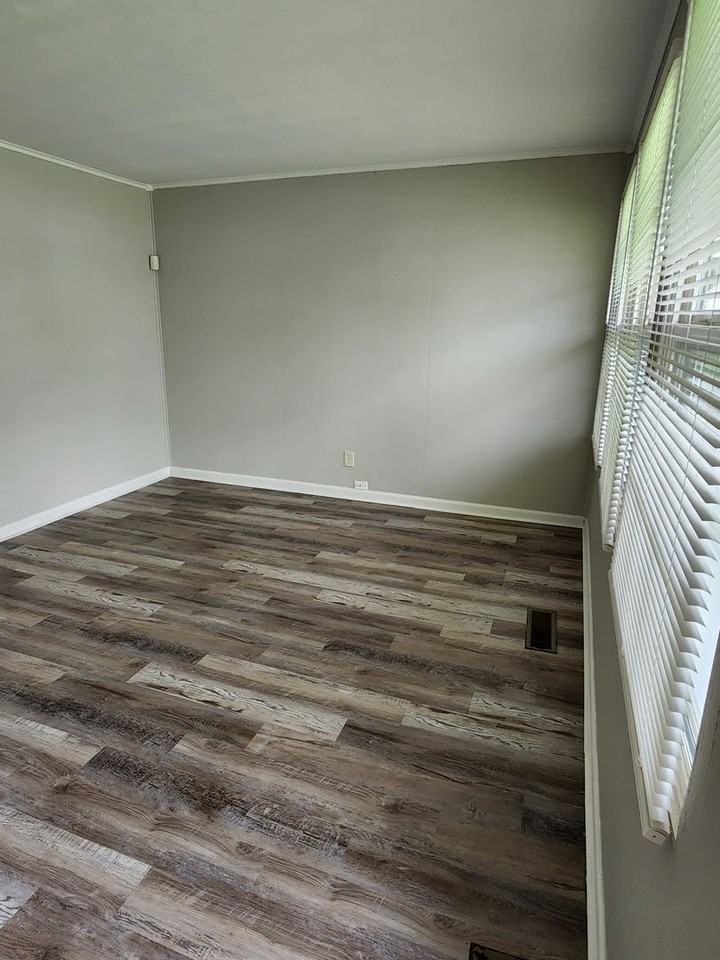 3640 Yellowstone Ave - Photo 2 of 16