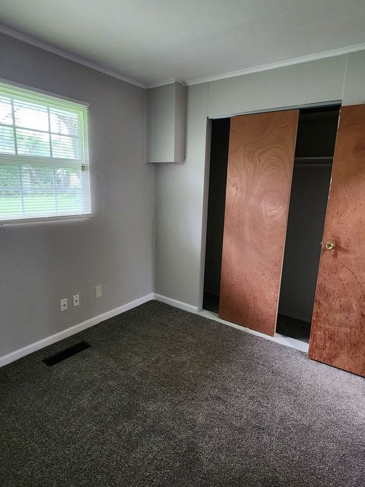 3640 Yellowstone Ave - Photo 7 of 16