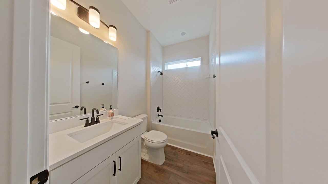 1598 Whitewood Ct - Photo 5 of 15