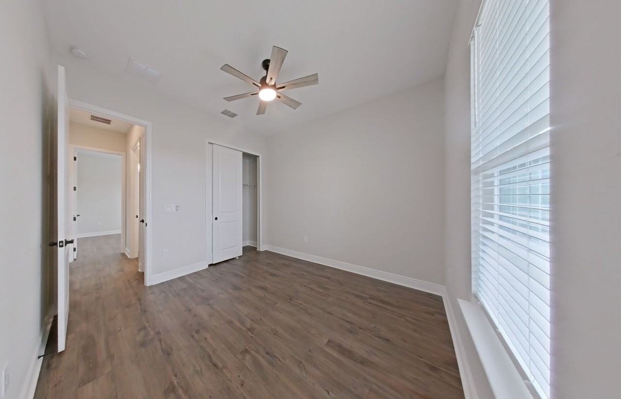 1598 Whitewood Ct - Photo 6 of 15