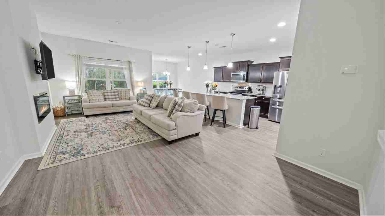 81 Bellasera Way - Photo 6 of 50