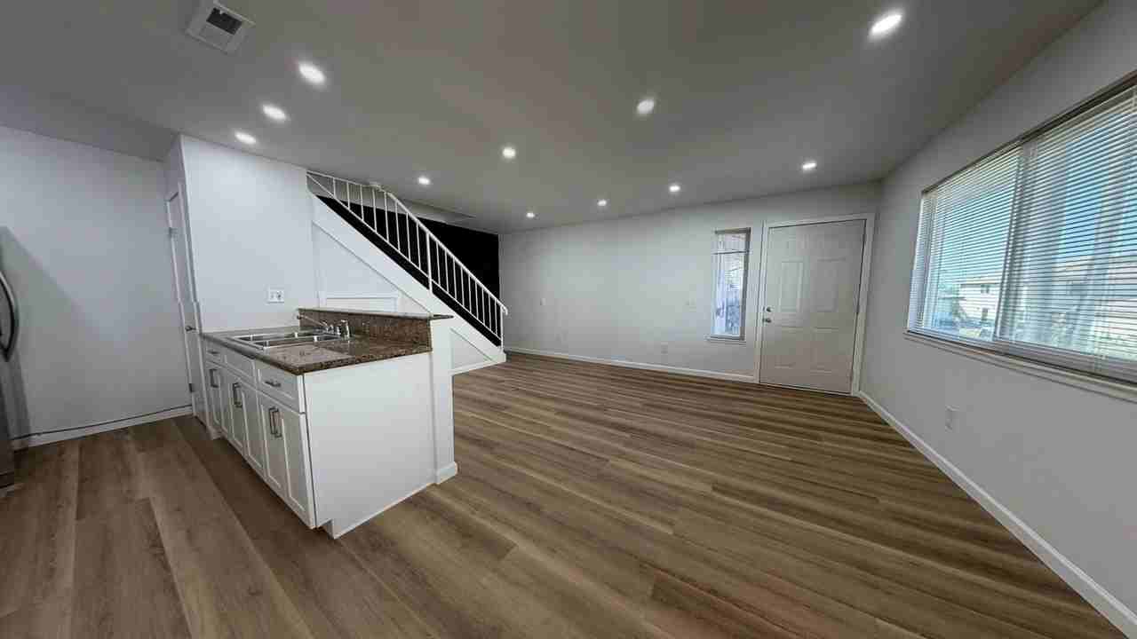 3532 Rainbow Ln - Photo 5 of 15