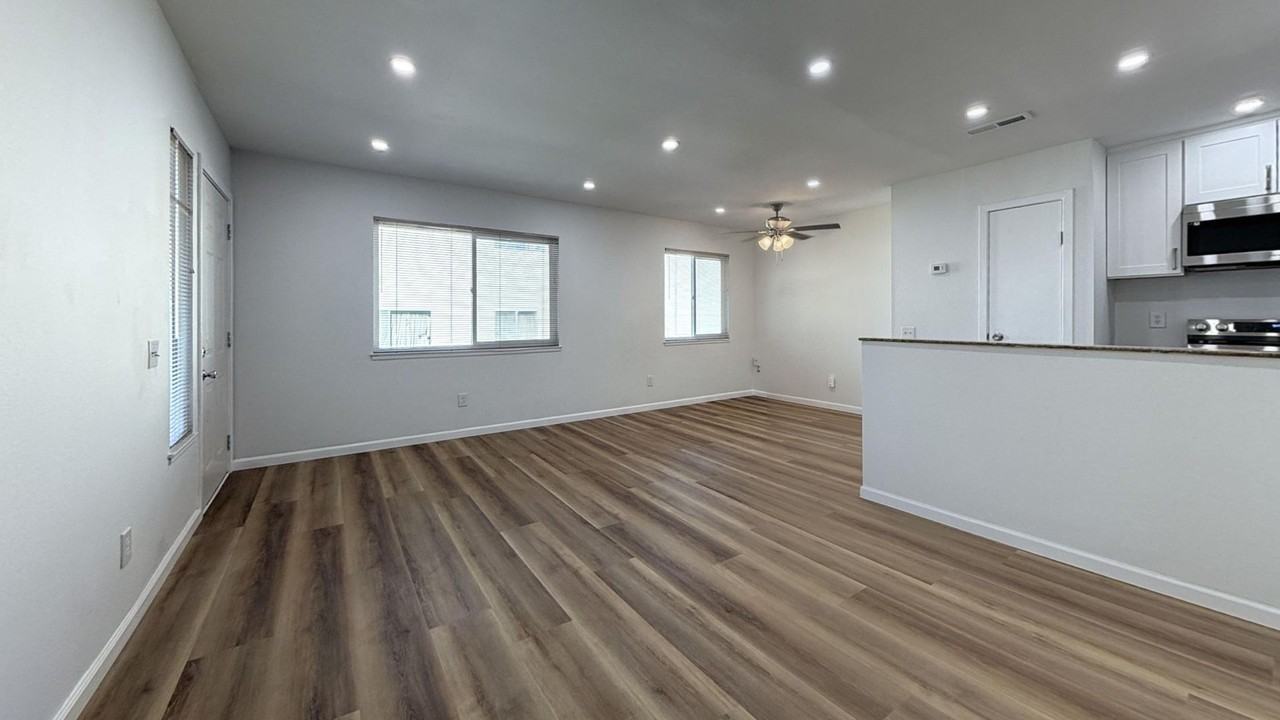 3532 Rainbow Ln - Photo 7 of 15