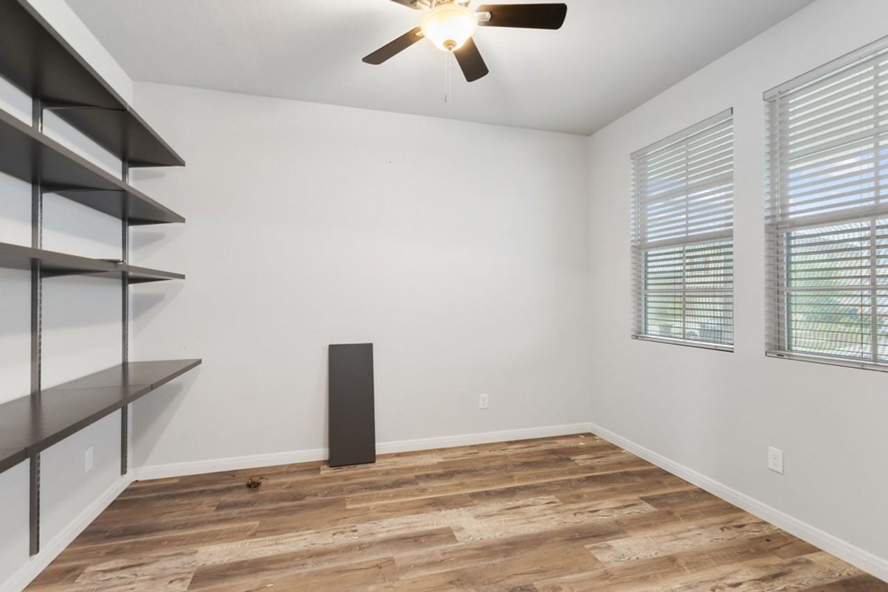 10679 Penelope Way - Photo 5 of 27