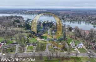 featured image of 921 Byram Lake Dr